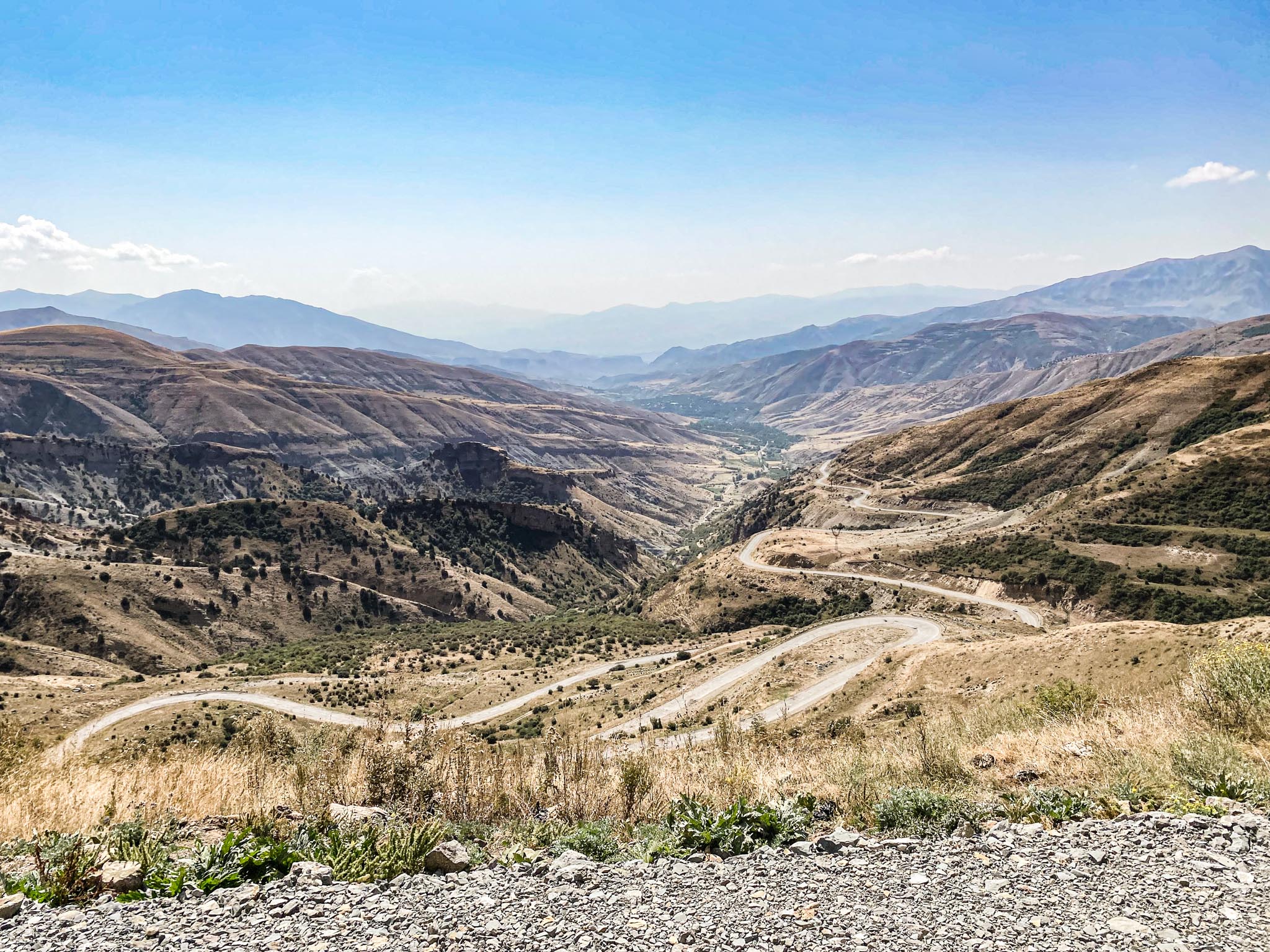 Vardeyats Pass